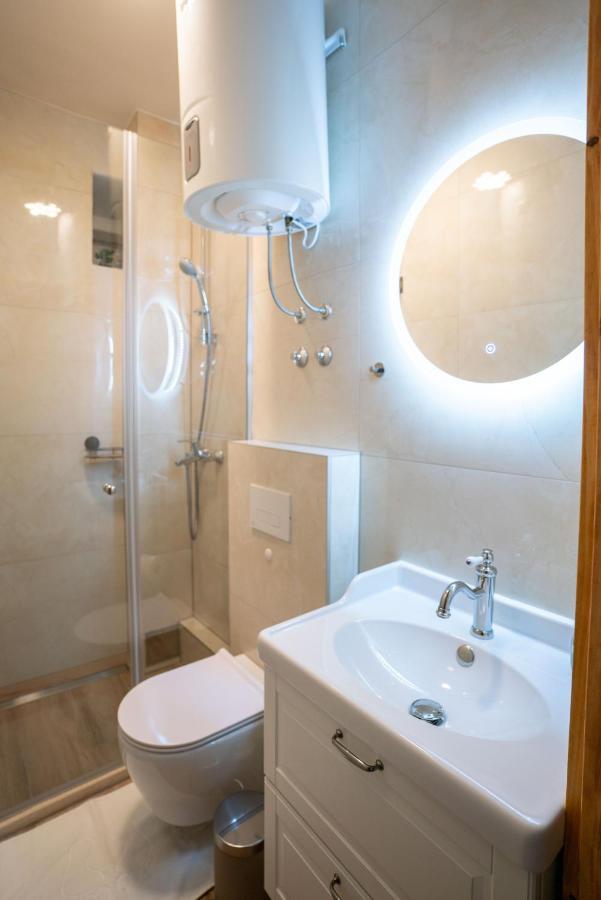 Old Town Makarska Apartments - Central Square Ngoại thất bức ảnh